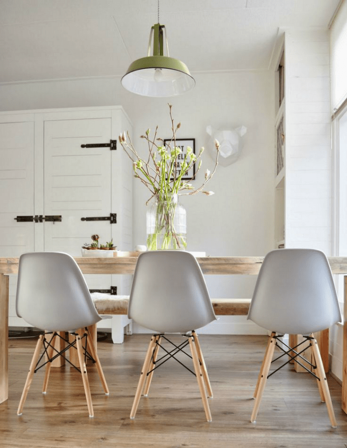Silla DSW de Charles & Ray Eames en Superestudio.com