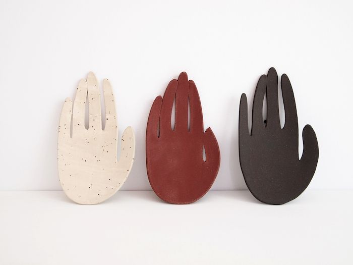 mano_ceramica